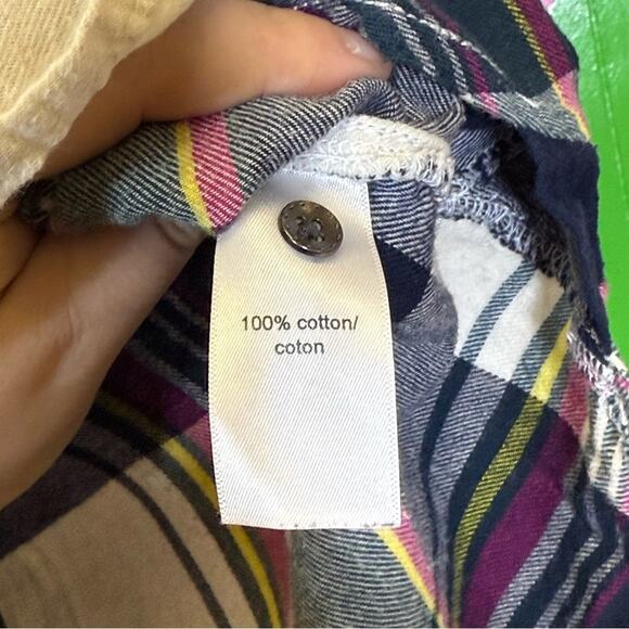 Maurices. Plaid Flannel Button-Up Shirt. Size Small. Excellent condition! - Picture 4 of 6